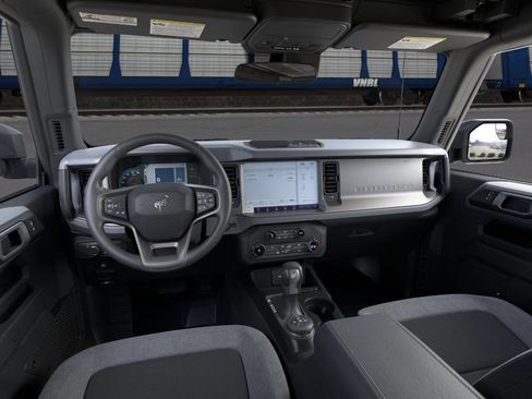 New 2025 Ford Bronco 2-Door AWD/4WD image 11