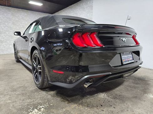 Used 2023 Ford Mustang Premium image 39