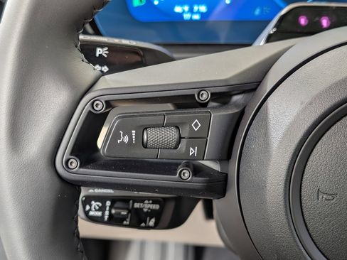 New 2026 Porsche Macan 4 Electric image 22