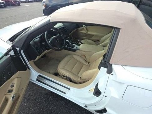 Used 2012 Chevrolet Corvette Grand Sport w/ 3LT Preferred Equipment Group RWD image 9
