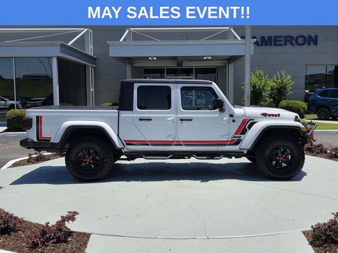 Used 2021 Jeep Gladiator Sport AWD/4WD image 43