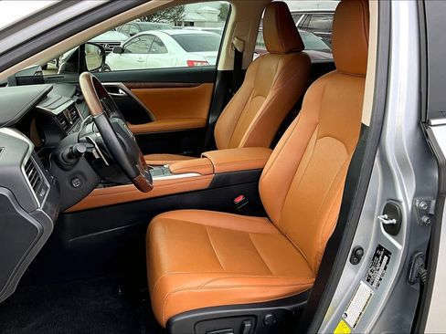 Used 2022 Lexus RX 350L FWD w/ Premium Package image 7