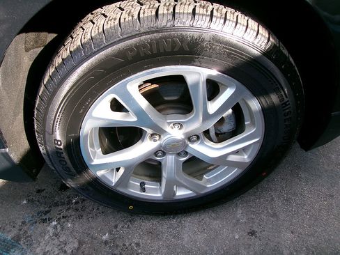 Used 2020 Chevrolet Equinox LT AWD/4WD image 7