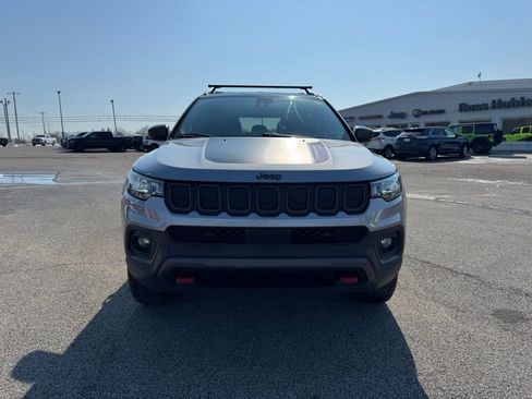 Used 2022 Jeep Compass Trailhawk w/ Trailhawk Convenience Group image 9