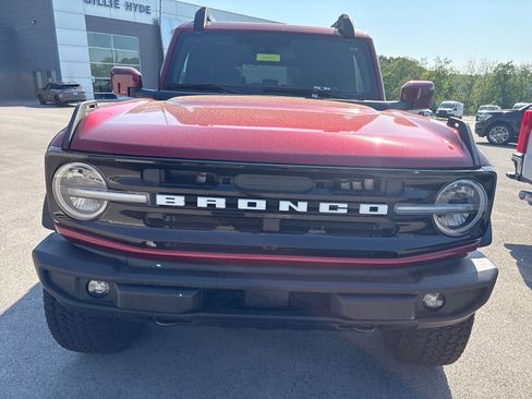 New 2026 Ford Bronco Outer Banks AWD/4WD image 2