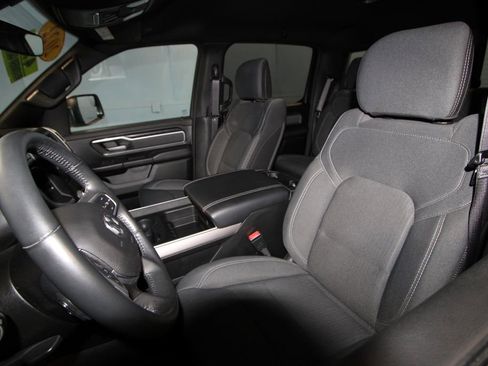 Used 2022 RAM 1500 Big Horn image 4