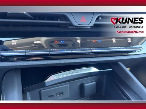 New 2026 Buick Envision Sport Touring image 31