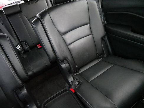 Certified 2022 Honda Pilot Touring image 14