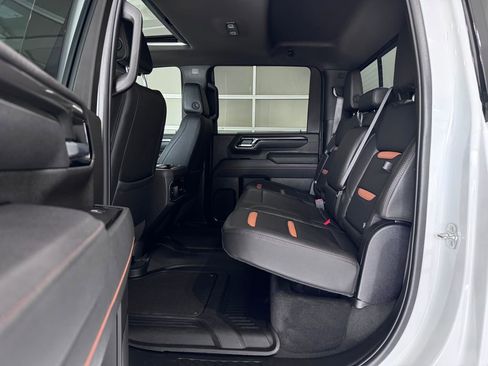 Certified 2025 GMC Sierra 2500 AT4 w/ AT4 Premium Plus Package image 12