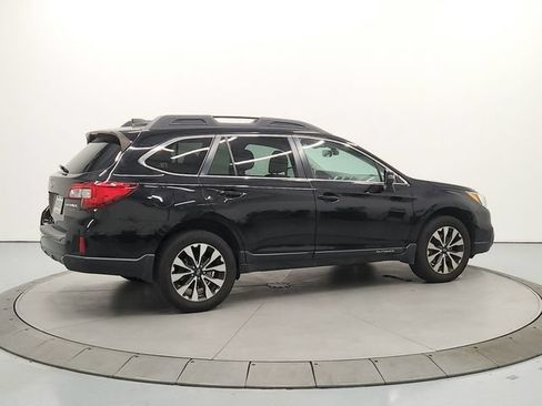 Used 2017 Subaru Outback 2.5i Limited AWD/4WD image 7
