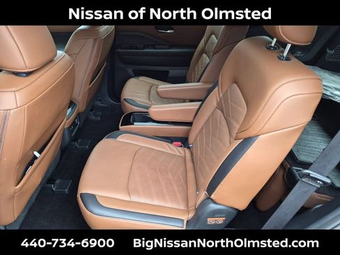 Certified 2024 Nissan Pathfinder Platinum w/ Lighting Package (N93) AWD/4WD image 27