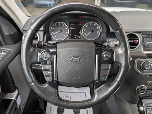 Used 2016 Land Rover LR4 HSE image 19