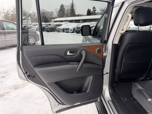 Used 2019 INFINITI QX80 Luxe w/ Proassist Package image 24