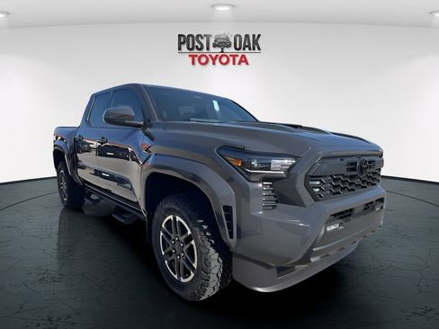 Used 2024 Toyota Tacoma TRD Sport image 1