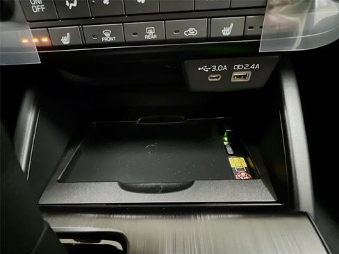 New 2026 Subaru Outback Limited image 15