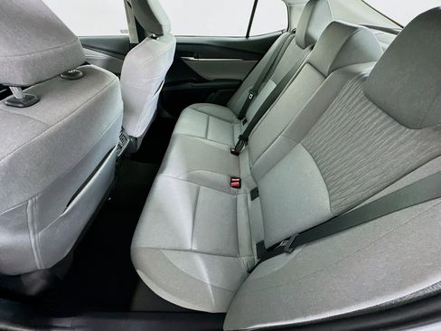 Used 2025 Toyota Camry LE w/ Convenience Package image 28