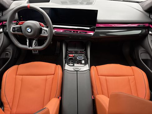 Used 2026 BMW M5 image 29