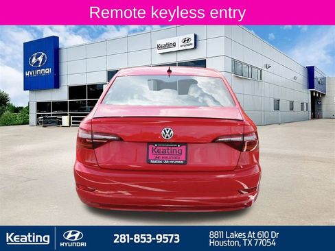 Used 2019 Volkswagen Jetta S image 6