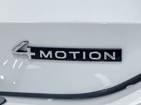 New 2026 Volkswagen Tiguan SEL R-Line image 26