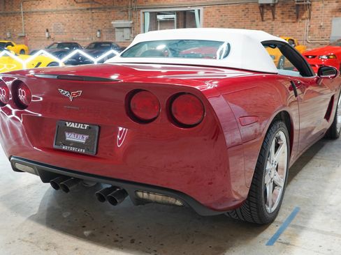 Used 2008 Chevrolet Corvette Convertible RWD image 12