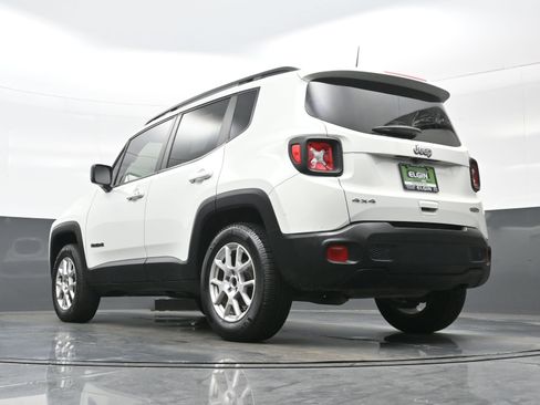 Used 2022 Jeep Renegade Latitude AWD/4WD image 29