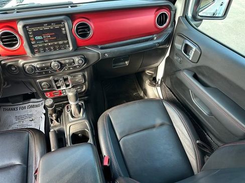 Used 2021 Jeep Gladiator Rubicon image 16