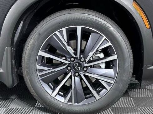 Certified 2026 INFINITI QX60 Luxe w/ Cargo Package image 9