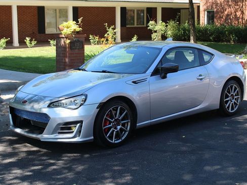 Used 2020 Subaru BRZ Limited w/ Performance Package RWD image 35