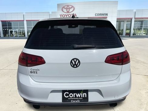 Used 2017 Volkswagen GTI S FWD image 4
