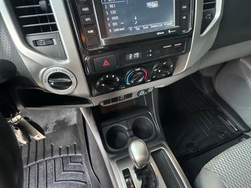 Used 2014 Toyota Tacoma 4x4 Double Cab image 20