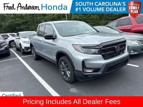 Used 2025 Honda Ridgeline Sport image 1