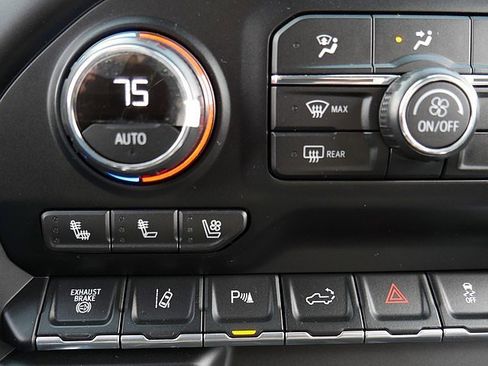 Used 2021 Chevrolet Silverado 2500 High Country w/ Z71 Off-Road Package image 42