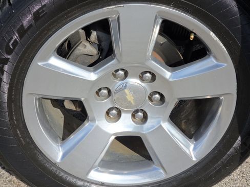 Used 2018 Chevrolet Tahoe LT image 10