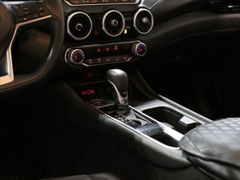 Certified 2023 Nissan Sentra SV image 29