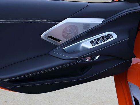 Used 2025 Chevrolet Corvette Stingray Preferred Conv w/ Z51 Performance Package image 10