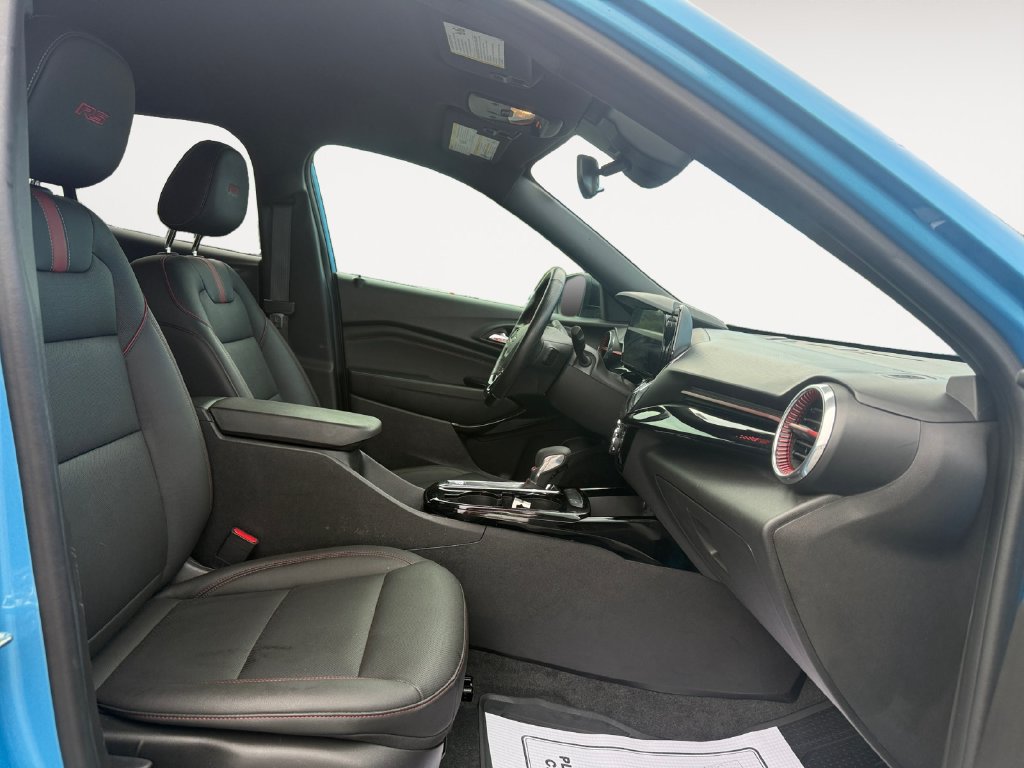 Used 2026 Chevrolet Trax RS FWD image 15