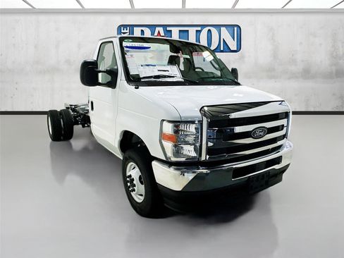 New 2026 Ford E-450 and Econoline 450 Super Duty w/ Ambulance Prep Package image 1