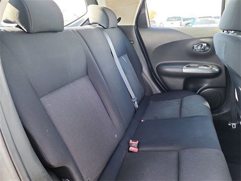 Used 2012 Nissan Juke S image 23