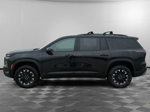 New 2026 Chevrolet Traverse Z71 w/ Driver Confidence Package AWD/4WD image 2