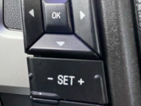 Used 2014 Ford F150 Raptor w/ Equipment Group 801A Luxury image 21