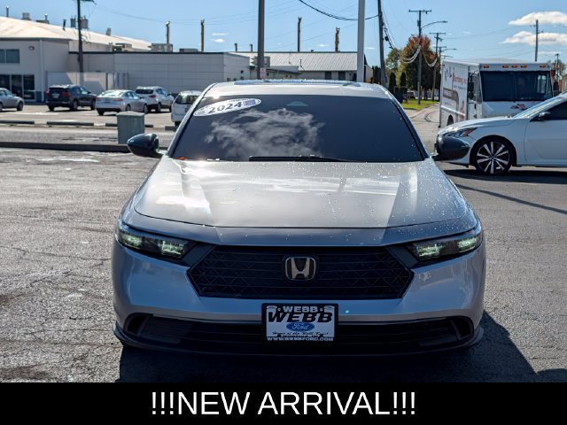 Used 2024 Honda Accord Sport image 3