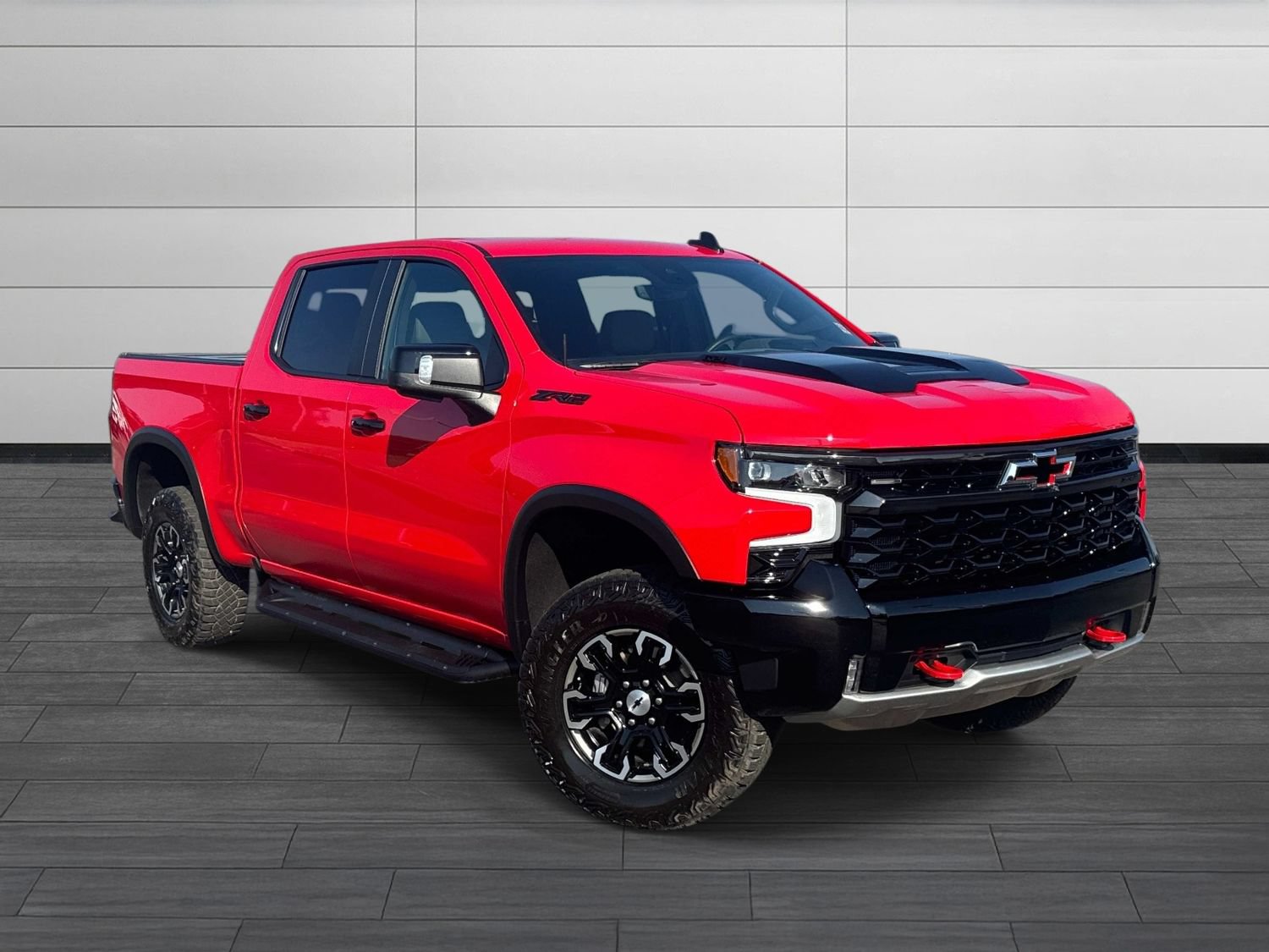 Used 2024 Chevrolet Silverado 1500 ZR2 w/ Technology Package AWD/4WD image 2