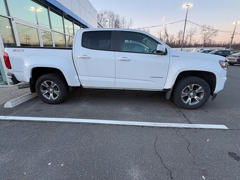 Used 2017 Chevrolet Colorado Z71 image 24