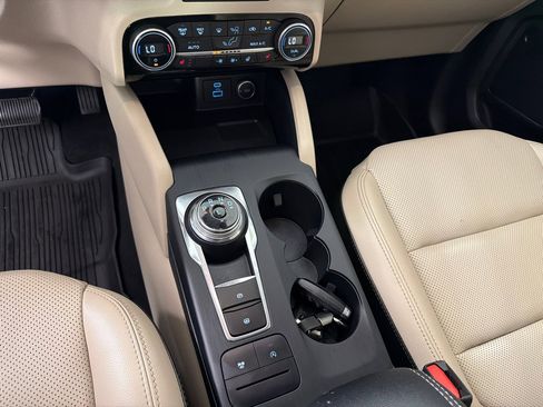 Used 2021 Ford Escape SEL AWD/4WD image 15