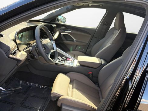 New 2025 Audi Q5 Premium Plus image 9