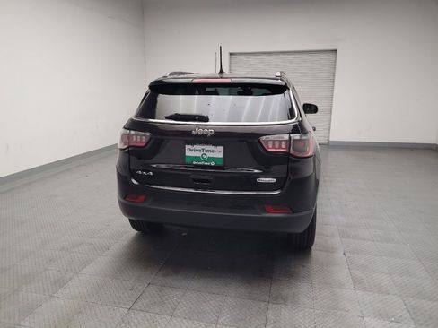 Used 2020 Jeep Compass Latitude AWD/4WD image 7