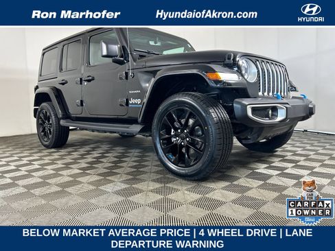 Used 2023 Jeep Wrangler Unlimited Sahara w/ Cold Weather Group AWD/4WD image 1