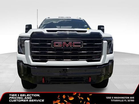 Used 2024 GMC Sierra 2500 AT4X AWD/4WD image 10
