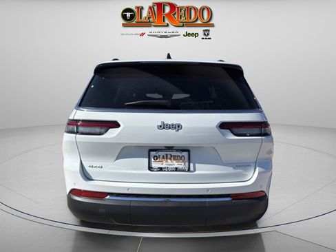New 2025 Jeep Grand Cherokee L Laredo w/ Luxury Tech Group I image 6