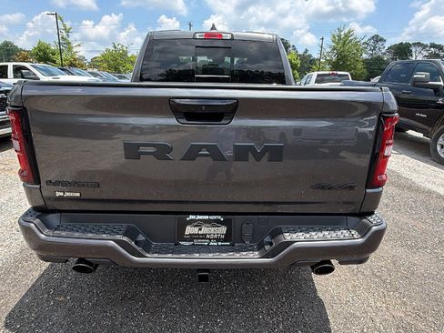 New 2026 RAM 1500 Laramie AWD/4WD image 9